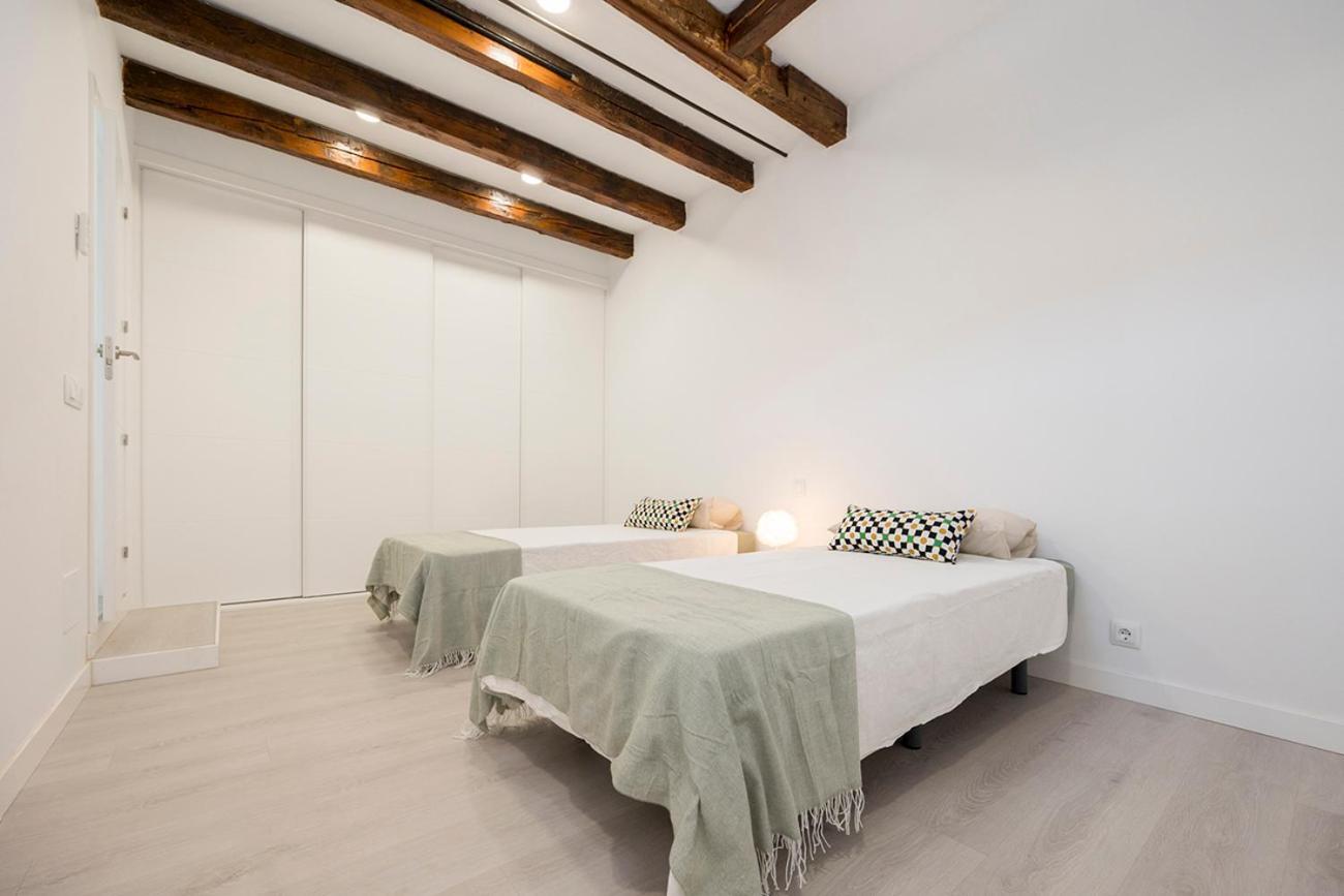 Exclusivo Atico Con Terraza En Plaza Mayor Madrid Eksteriør bilde